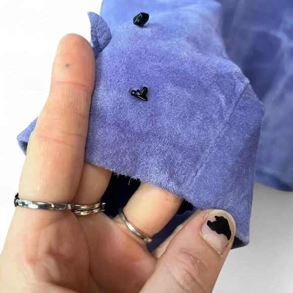 Vintage lilac suede jacket with flowers - Picture 7 of 7